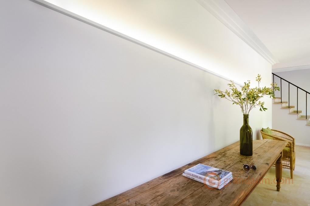 Карниз гибкий Orac decor CX189F