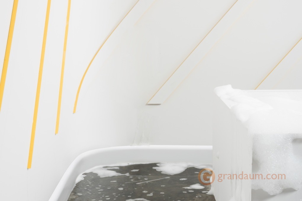 Напольный плинтус гибкий Orac decor SX184F