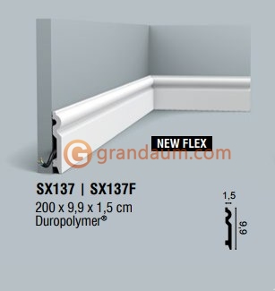 Напольный плинтус с гладким профилем Orac Decor SX137